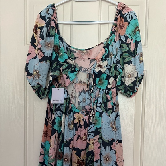 O’Neill mini floral summer dress - Picture 2 of 6